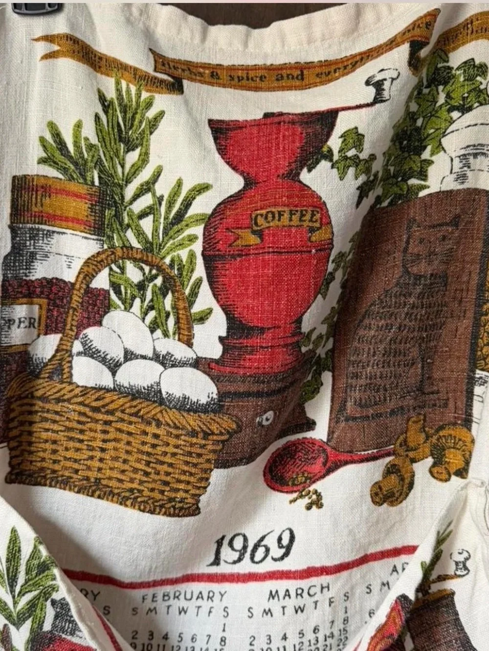 Cottage core American Vintage-Style Kitchen Towel Calendar in Cream and Red